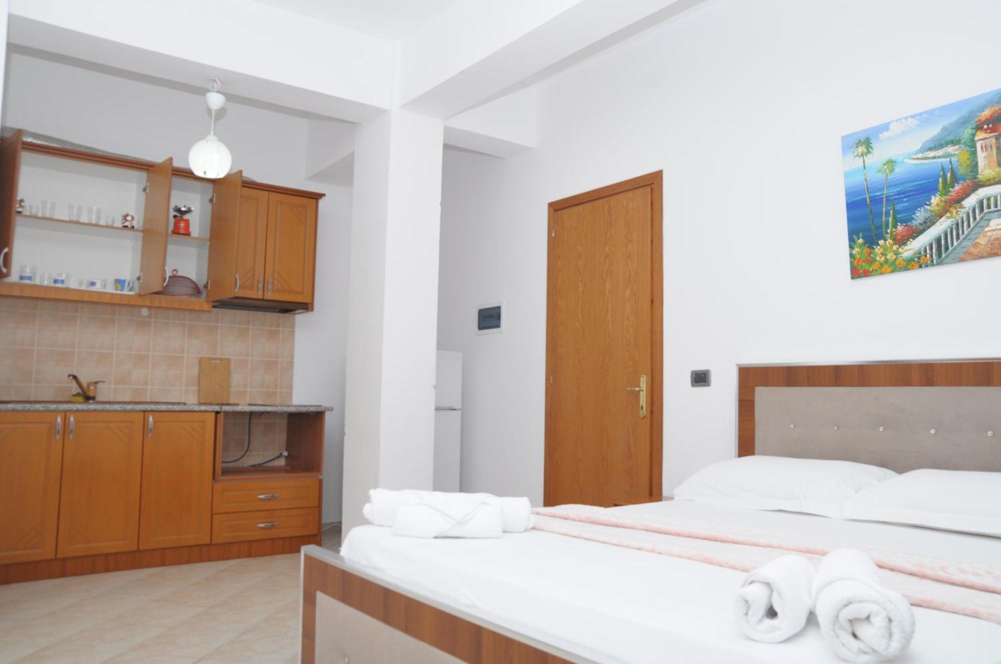 Hola Rooms Ksamil Ngoại thất bức ảnh