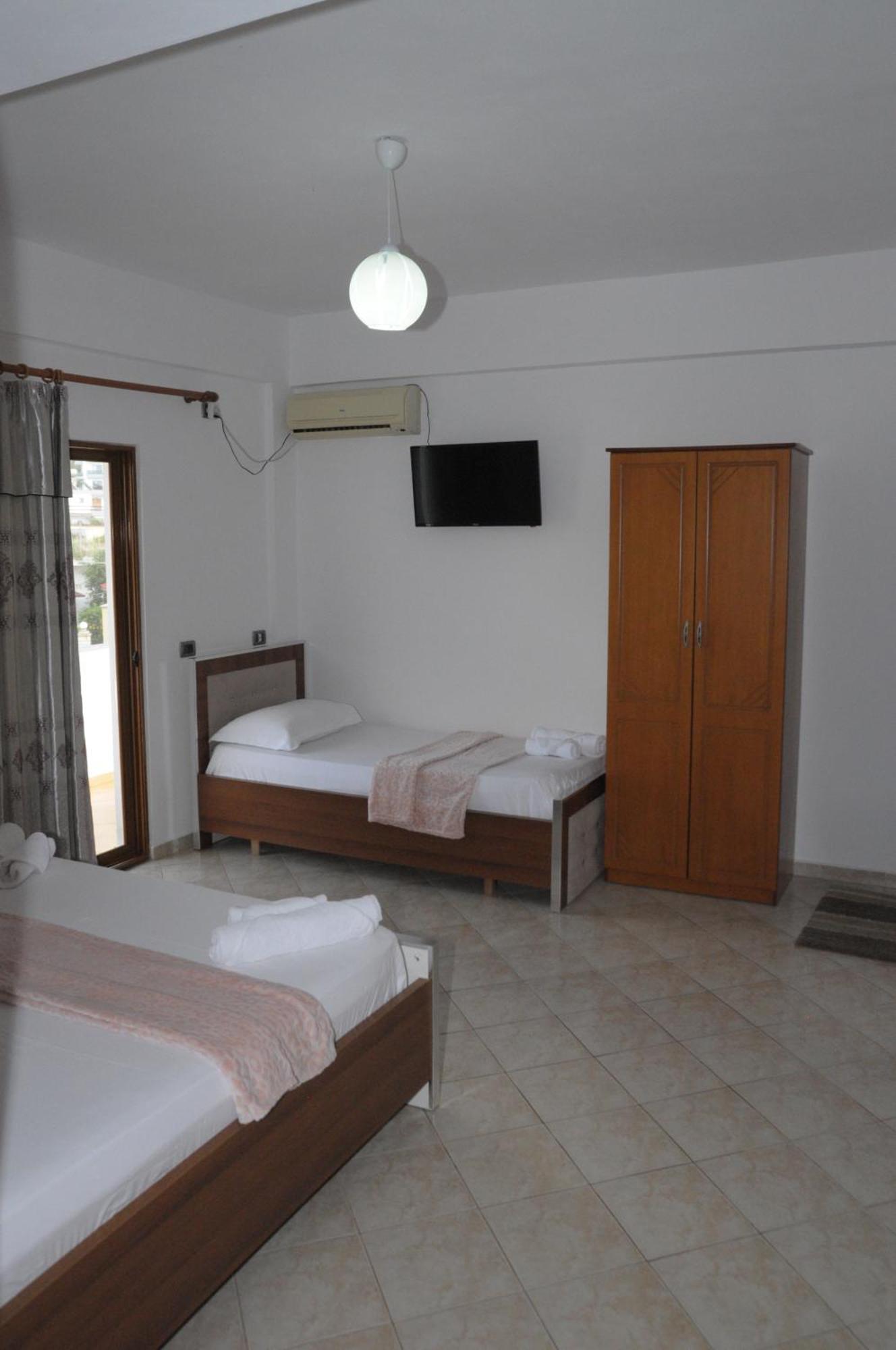 Hola Rooms Ksamil Ngoại thất bức ảnh