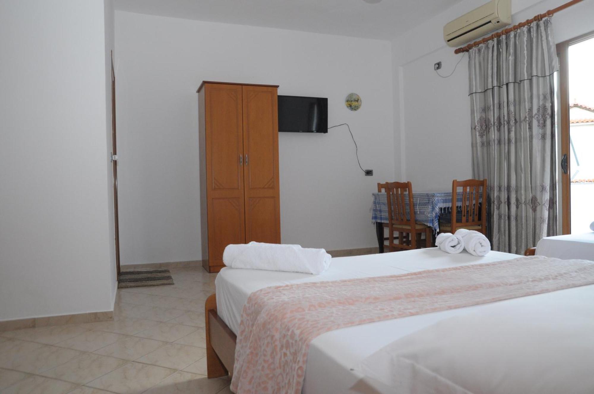 Hola Rooms Ksamil Ngoại thất bức ảnh