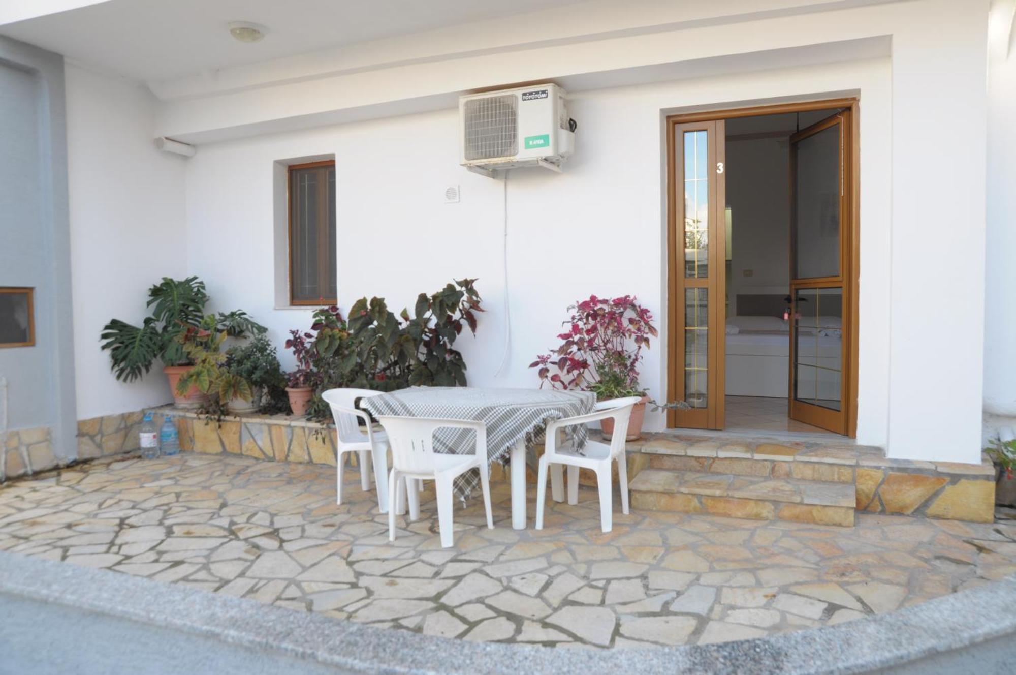 Hola Rooms Ksamil Ngoại thất bức ảnh