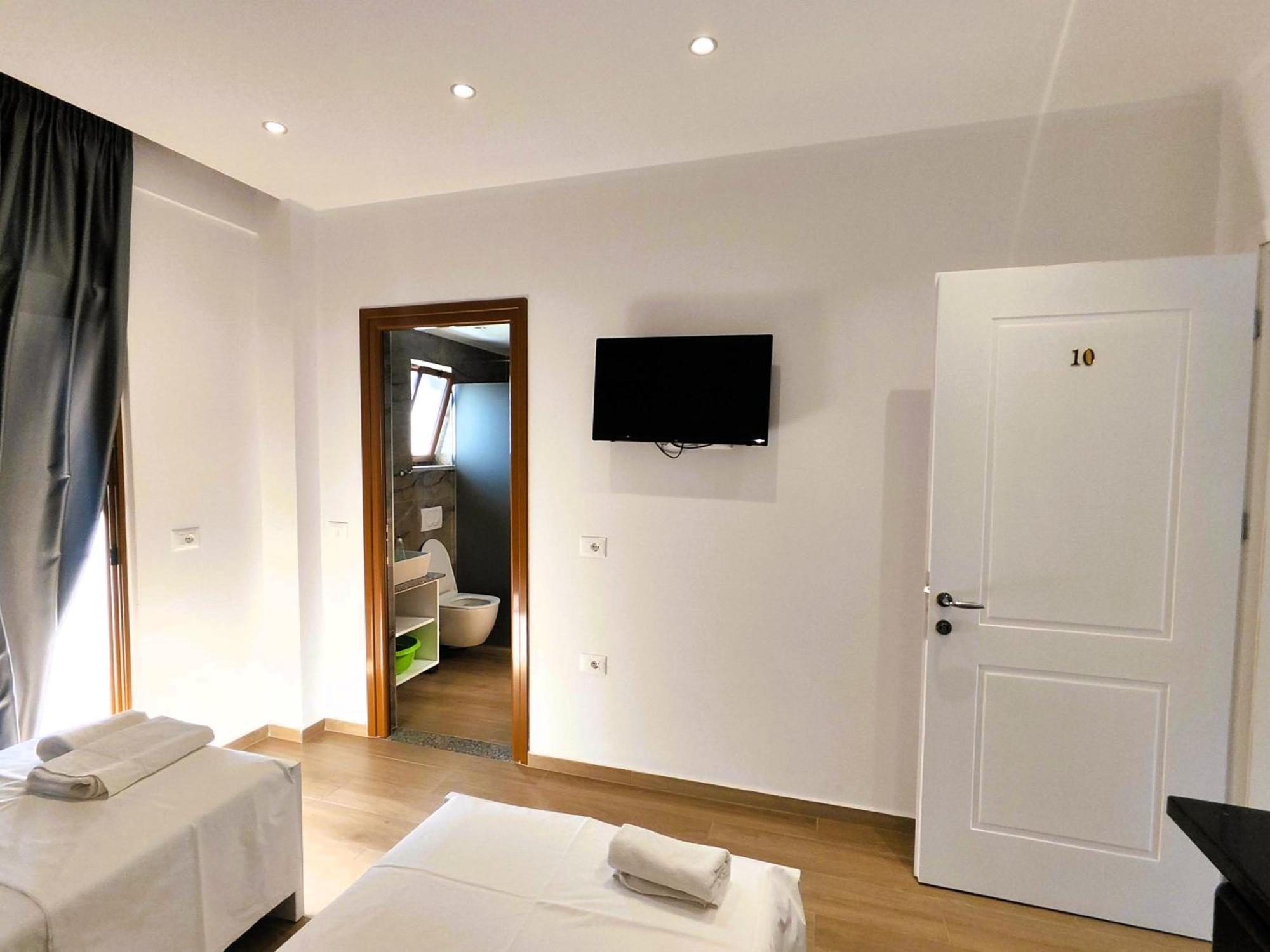 Hola Rooms Ksamil Ngoại thất bức ảnh